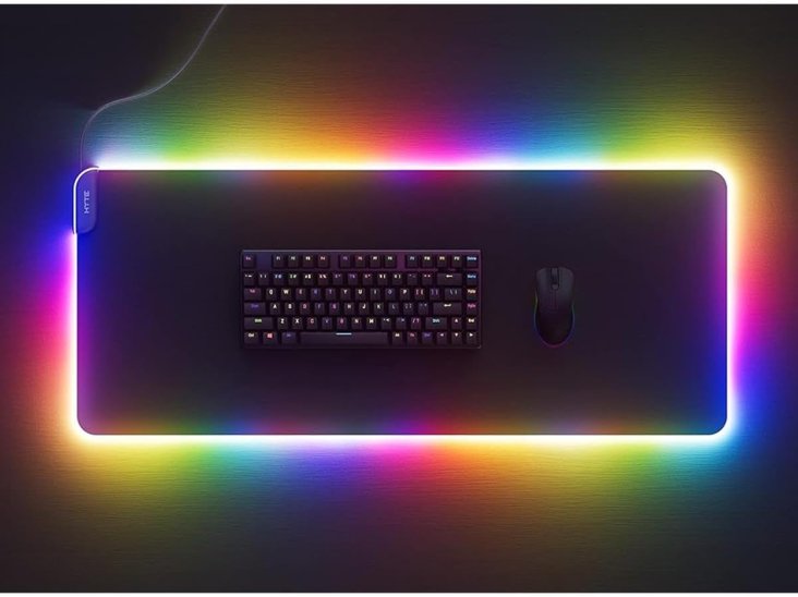 Hyte CNVS Intense Play Mat qRGB LED USB-C Gaming Mouse Pad - MAT-HYTE-CNVS-B — 2