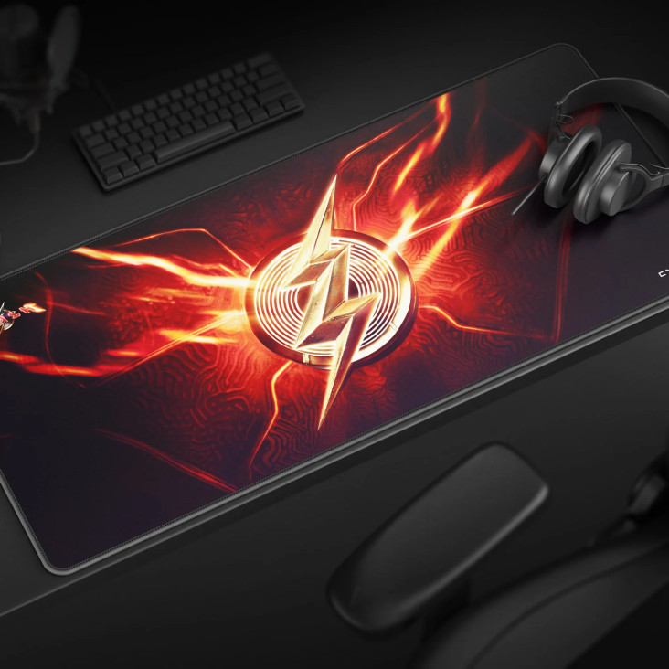 Cybeart The Flash Gaming Desk Mat XXL - MP-RA90-FL02 — 2