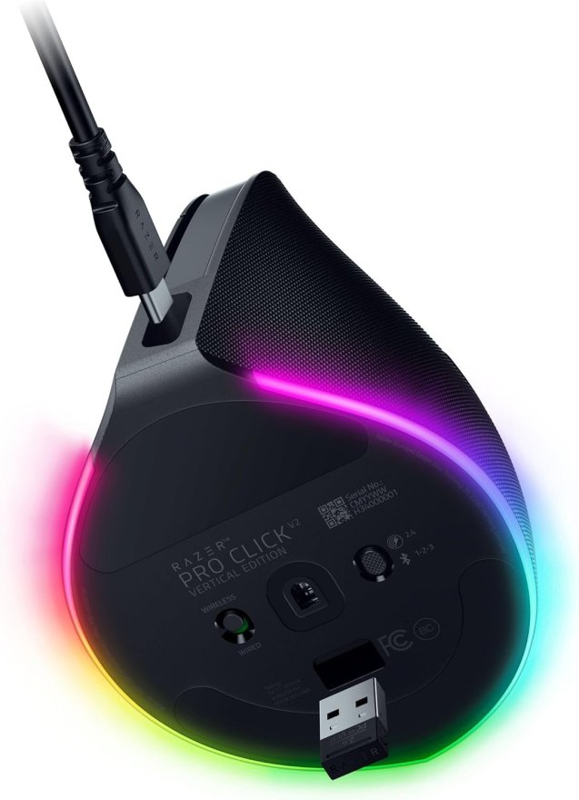 Razer Pro Click V2 Vertical 30K DPI Wireless Ergonomic Vertical Mouse - Black — 10
