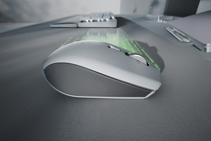 Razer Pro Glide XXL Soft Mouse Mat, Anti-Slip Base - RZ02-03332300-R3M1 — 5