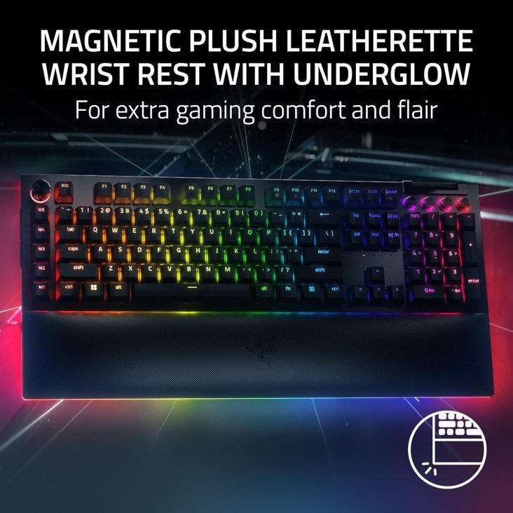 Razer BlackWidow V4 Pro USB-C Chroma RGB Mechanical Gaming Keyboard - Green Switches — 5