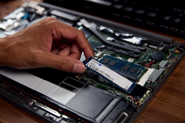 Kingston NV3 4TB M.2 2280 NVMe SSD | PCIe 4.0 Gen 4x4 | Up to 6000 MB/s — 6