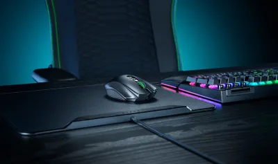 Razer Naga V3 Pro MMO Wireless Gaming Mouse with Swappable Side Plates-RZ01-05660100-R3G1 — 2